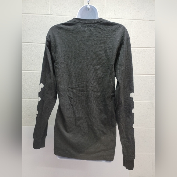 Disney Mickey Mouse Half Face Spell Out Long Sleeve Logo Unisex Small T-Shirt - Picture 4 of 7